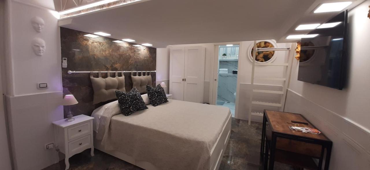 Hotel Casa San Felice Napoli Esterno foto